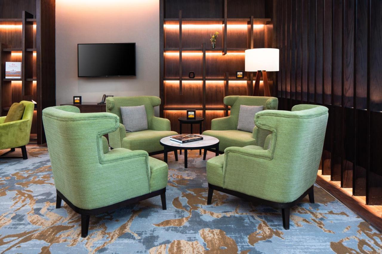 Aparthotel Citadines Abha Extérieur photo The lounge at the airport
