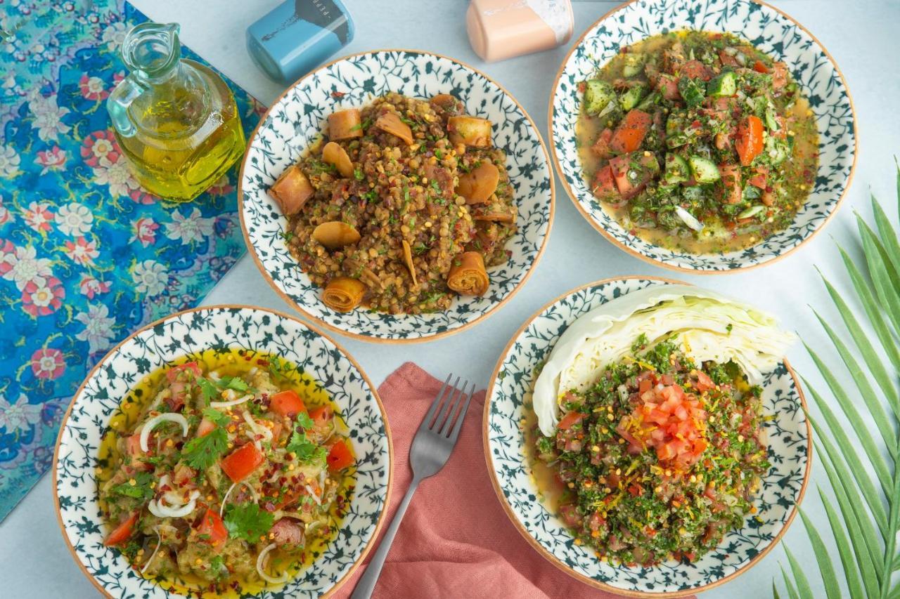 Aparthotel Citadines Abha Extérieur photo Israeli salads